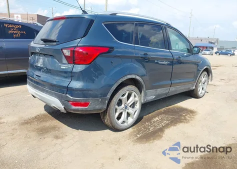 2019 Ford Escape Titanium из США, поврежденный, VIN 1FMCU9J99KUC00935